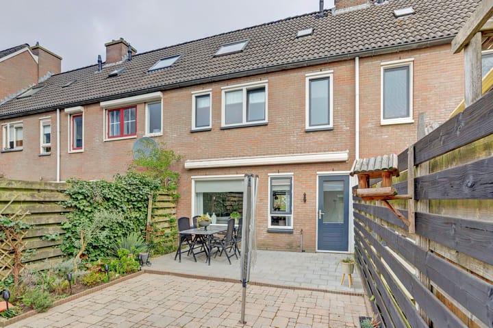 Foto 32 van Berkhoutlaan 42