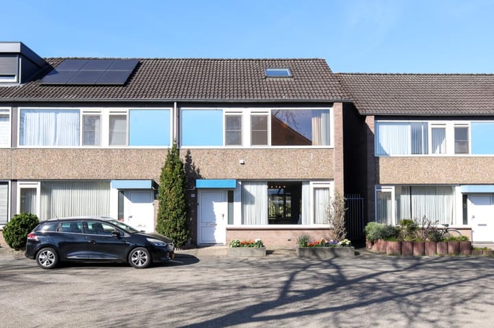 Photo 1 of Zijpendaal 11