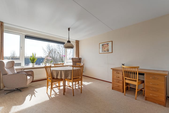 Foto 28 van Burgemeester Schuitestraat 140