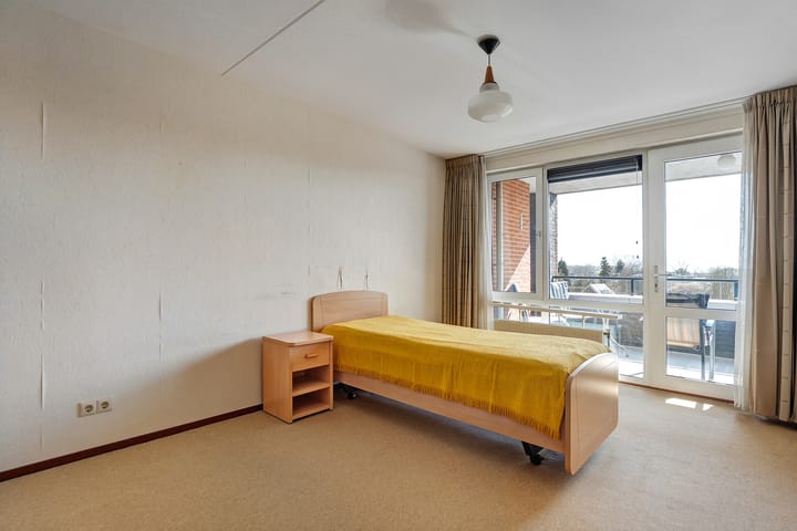 Foto 30 van Burgemeester Schuitestraat 140