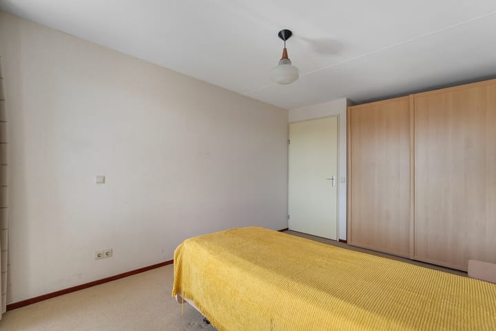 Foto 31 van Burgemeester Schuitestraat 140