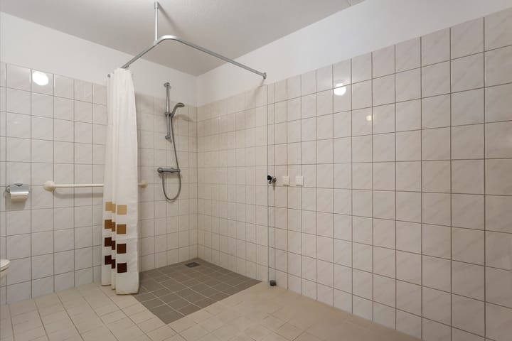 Foto 34 van Burgemeester Schuitestraat 140