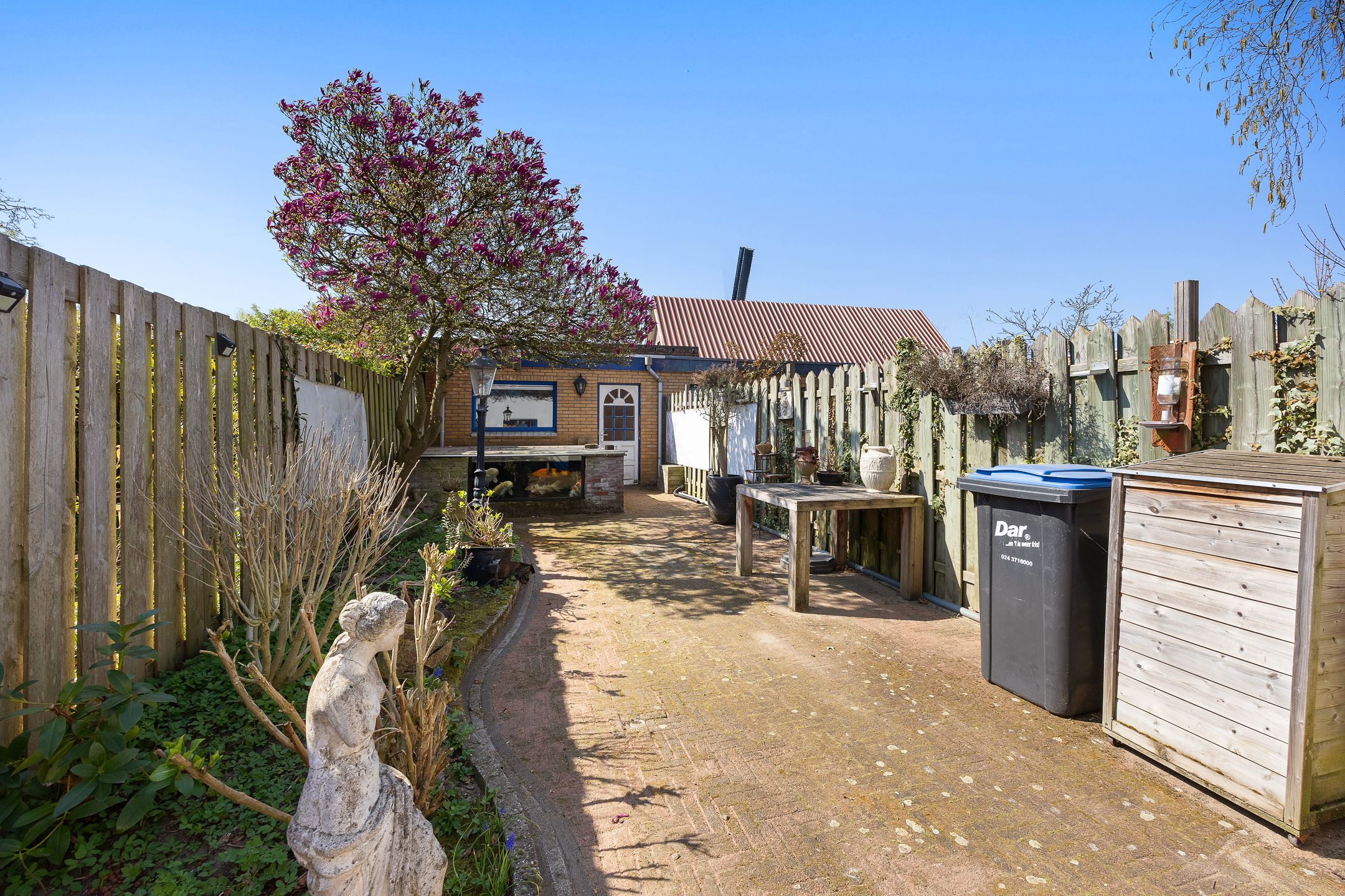 Photo 24 of Derde van Hezewijkstraat 17