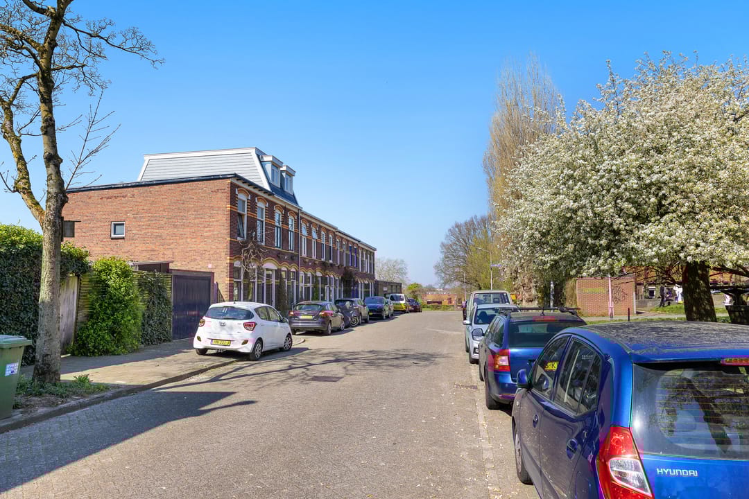 Photo 32 of Derde van Hezewijkstraat 17