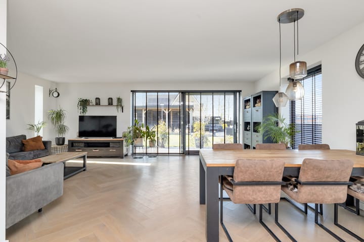 Photo 17 of Jan Wiegersstraat 39