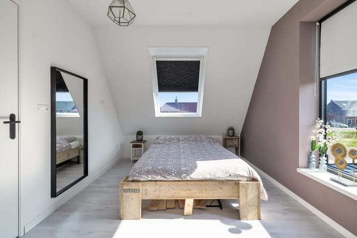 Photo 42 of Jan Wiegersstraat 39