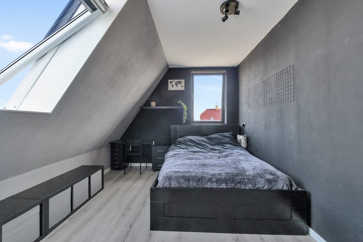 Photo 55 of Jan Wiegersstraat 39