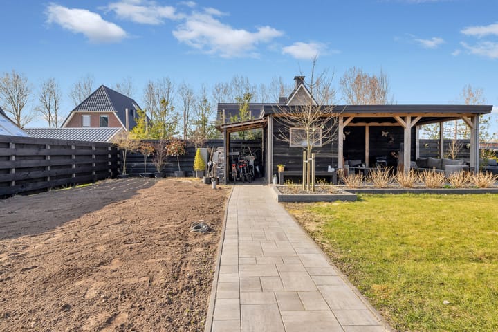 Photo 66 of Jan Wiegersstraat 39