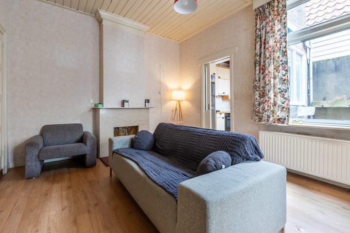 Foto 9 van Voorstraat 126