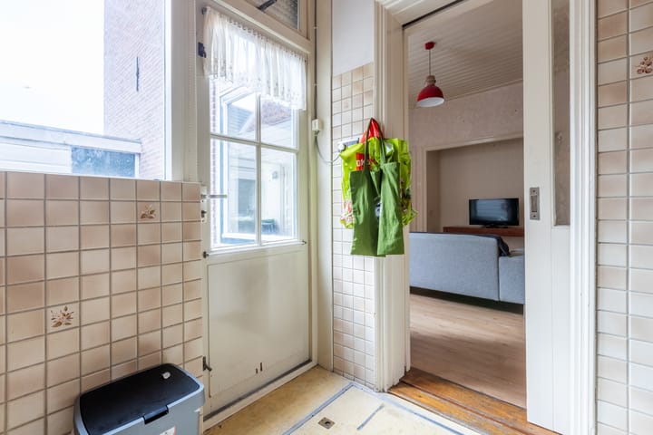 Foto 18 van Voorstraat 126