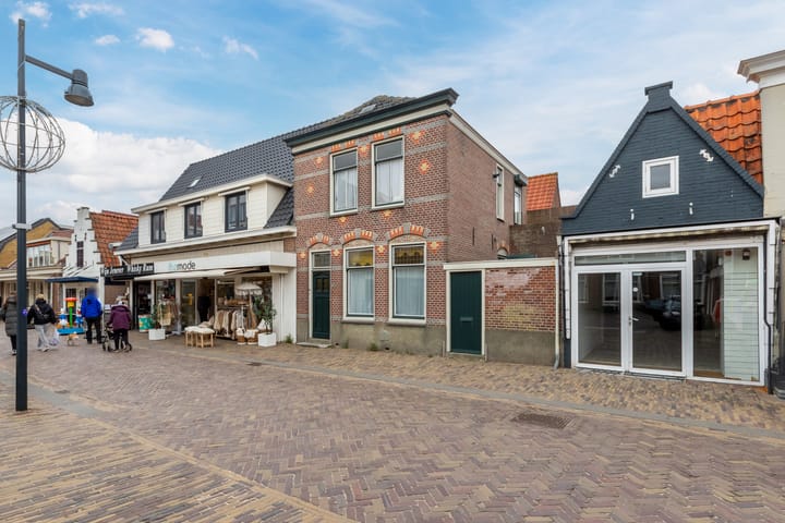 Foto 33 van Voorstraat 126