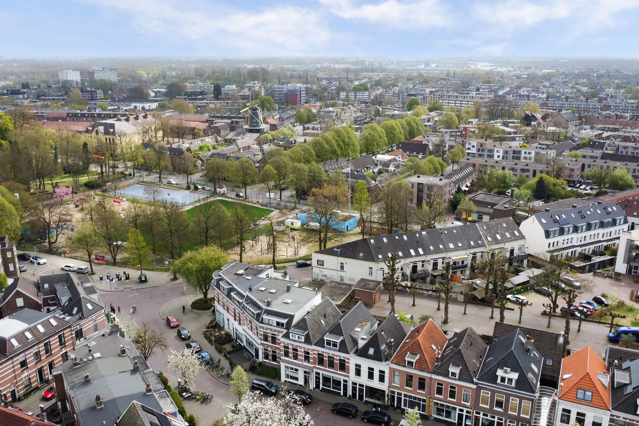 Foto 63 van Staringplein 12