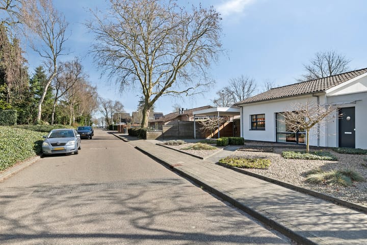 Foto 5 van Einsteinstraat 6