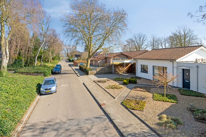 Foto 8 van Einsteinstraat 6