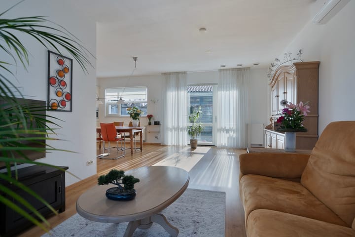 Foto 14 van Einsteinstraat 6