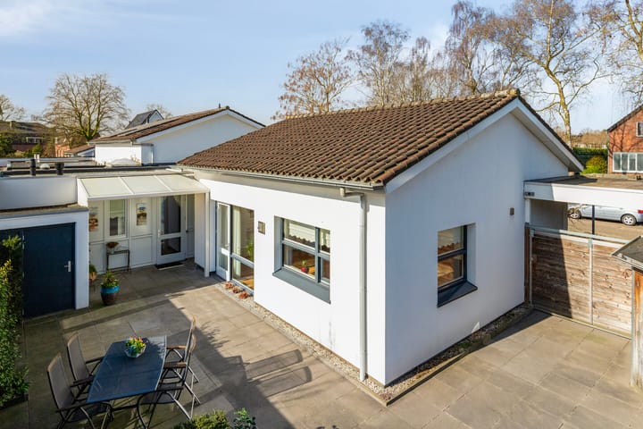 Foto 38 van Einsteinstraat 6