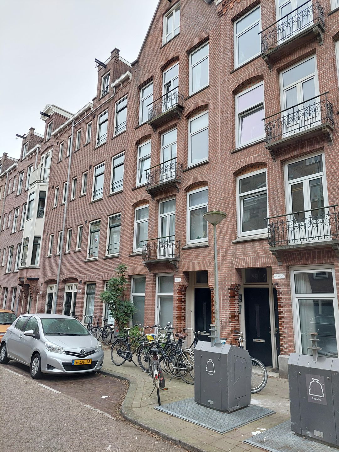 Photo 1 of Eerste Atjehstraat 142-D