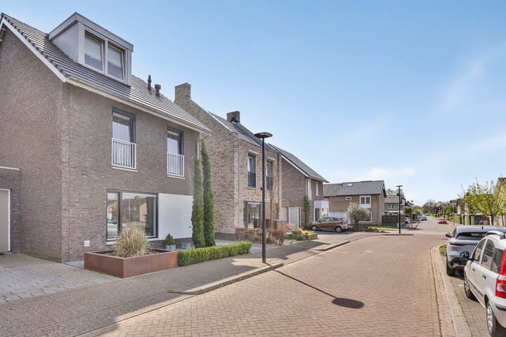 Foto 43 van Haimonstraat 3