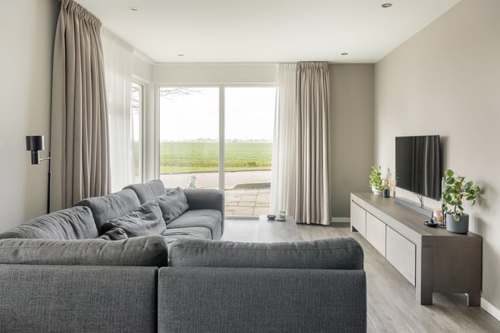 Foto 15 van De Molier 14