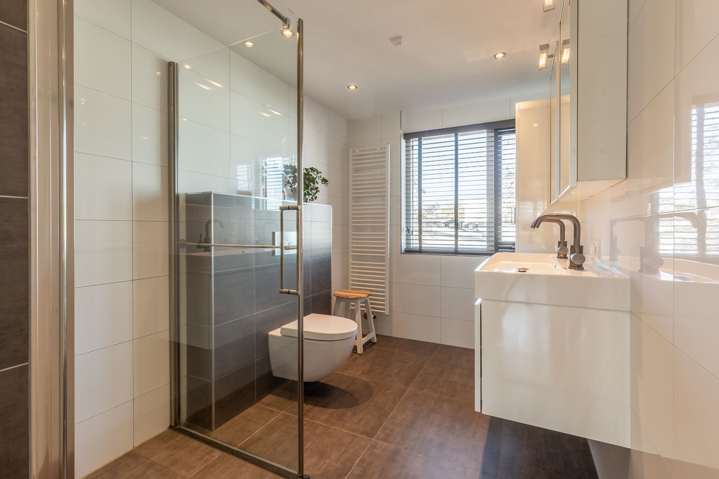 Foto 29 van Waterspin 24