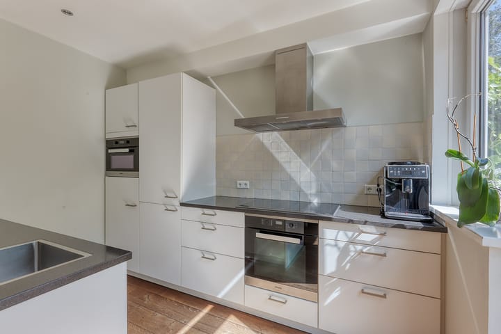 Foto 12 van Van Boetzelaerlaan 3