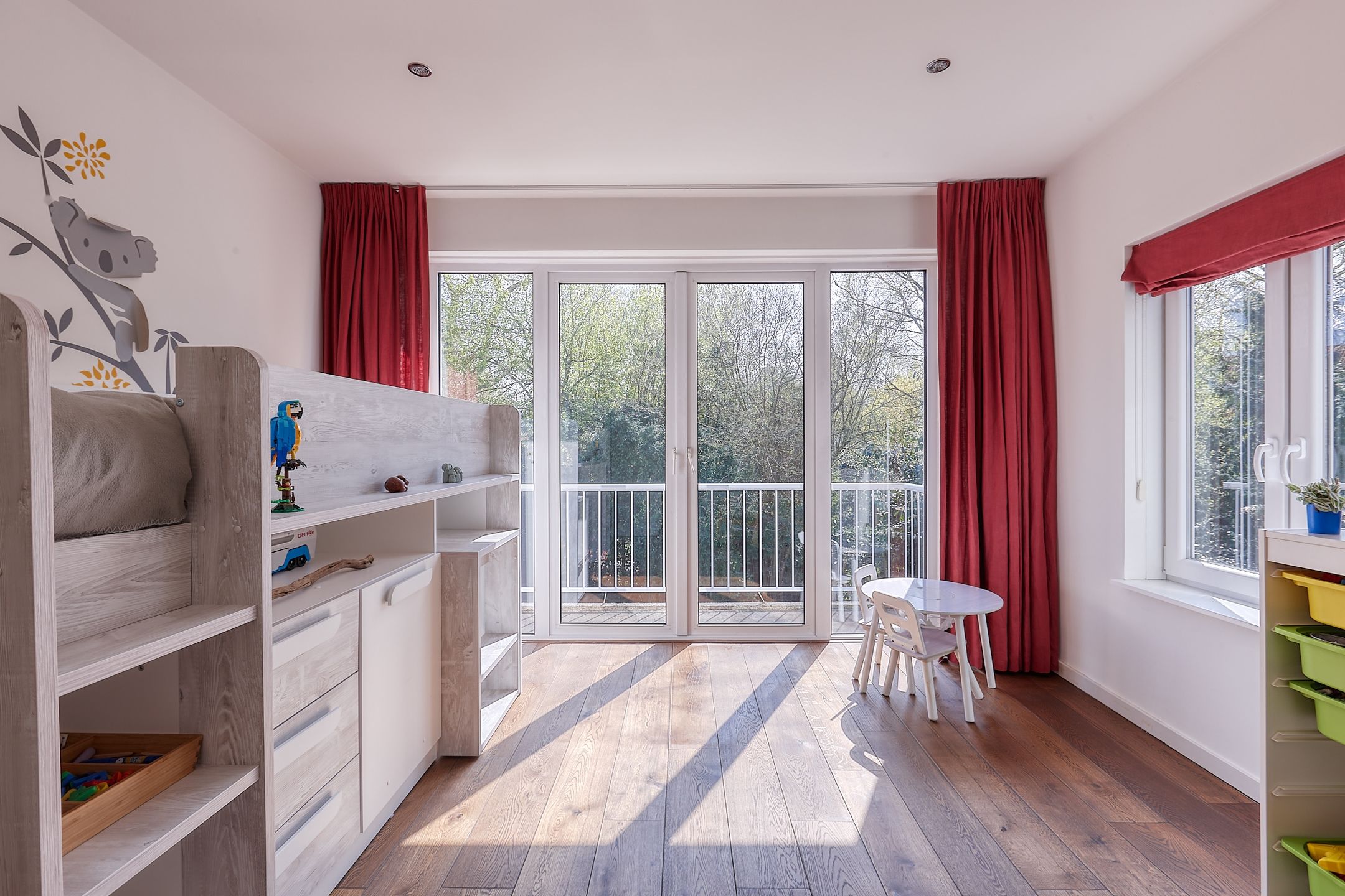 Foto 21 van Van Boetzelaerlaan 3