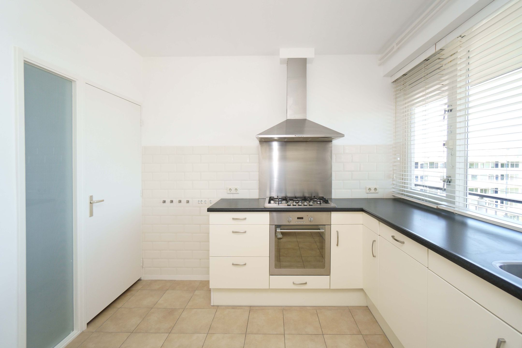 Foto 12 van Bucaillestraat 44