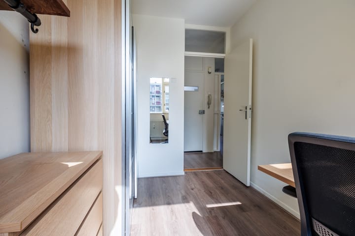 Foto 18 van Barnsteenstraat 25