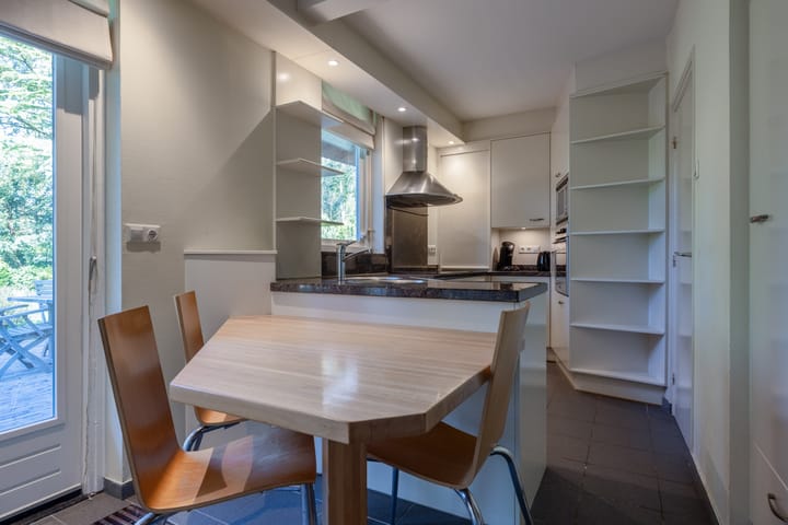 Foto 11 van Larikslaan 1