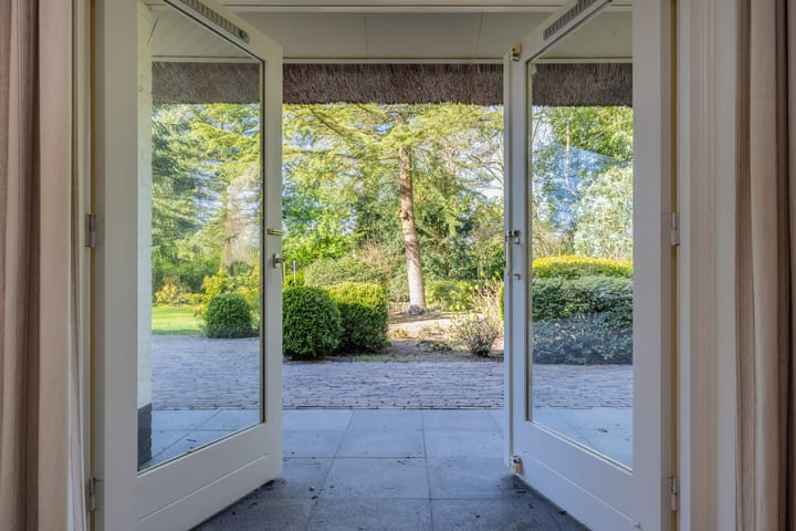 Foto 14 van Larikslaan 1