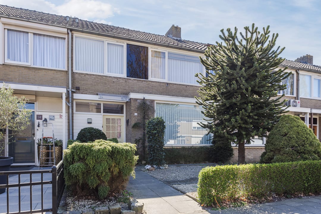 Foto 1 van Maximiliaan van Oostenrijkstraat 16