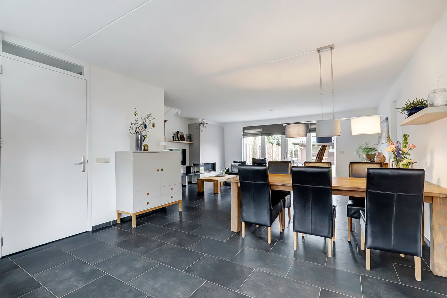 Foto 10 van Essenpasstraat 25-A