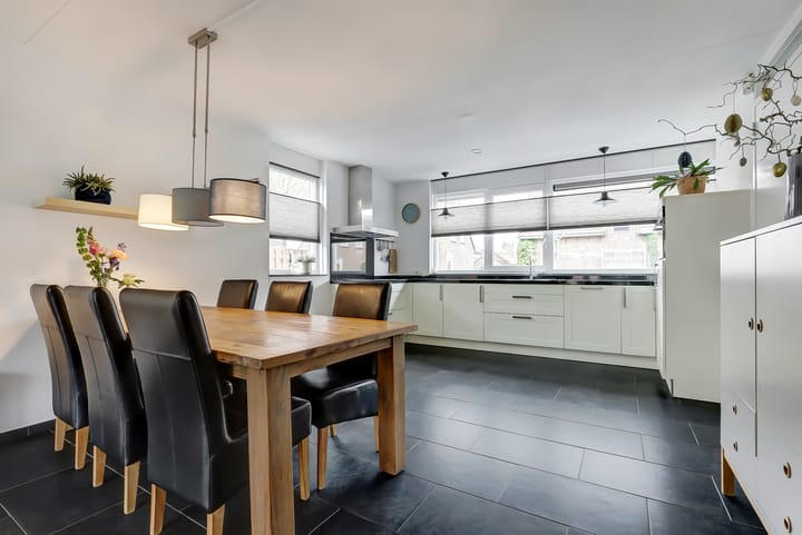 Foto 13 van Essenpasstraat 25-A