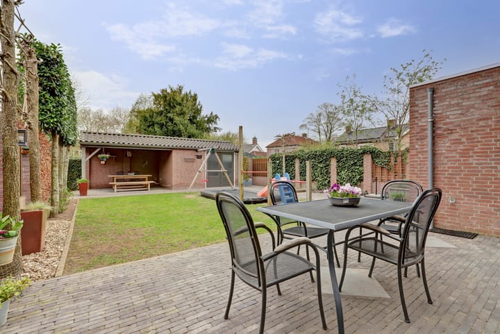 Foto 18 van Essenpasstraat 25-A