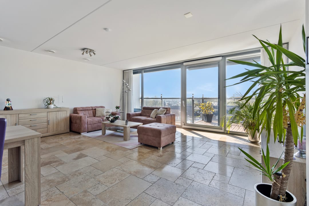 Photo 2 of Laan van Tasmanië 51