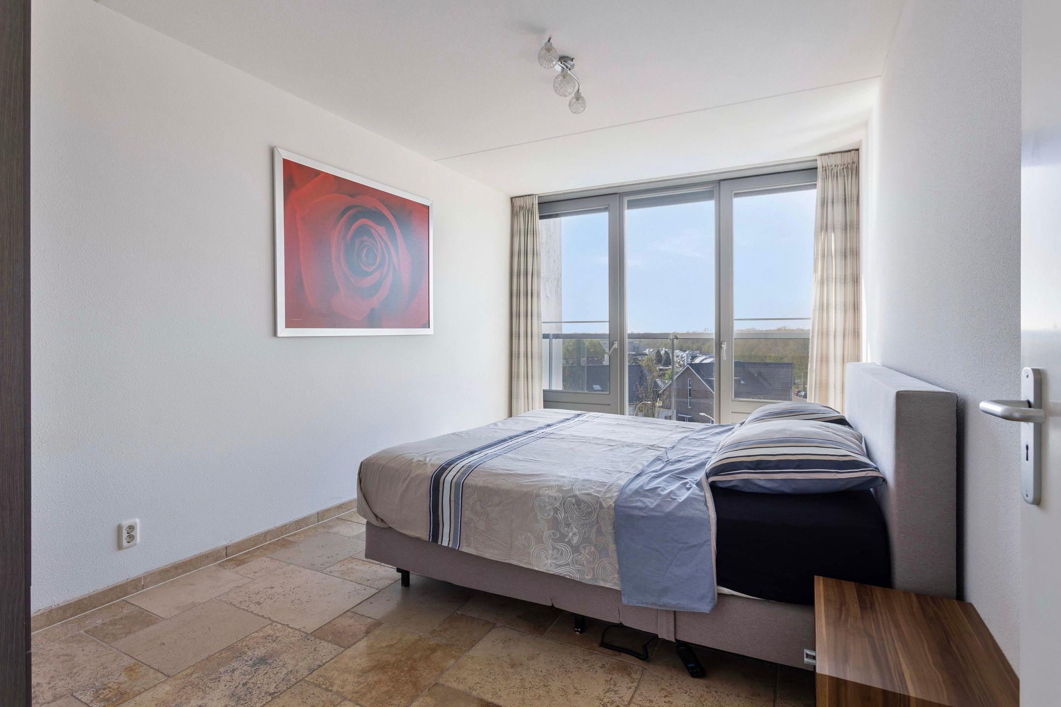 Photo 9 of Laan van Tasmanië 51