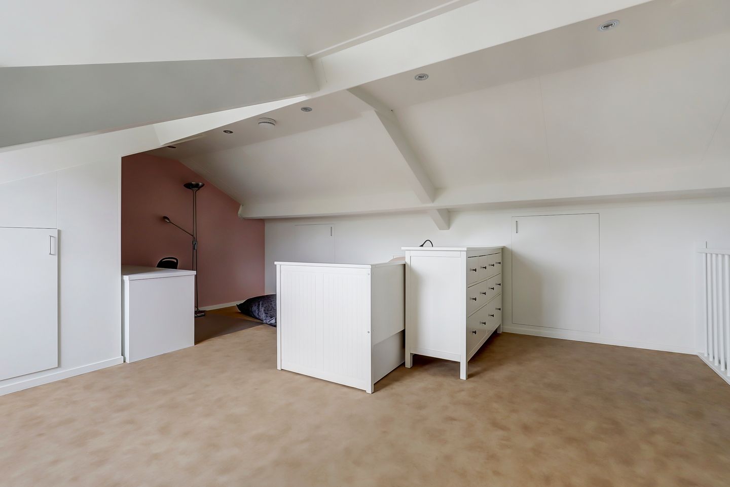 Foto 35 van Essenpasstraat 25-A