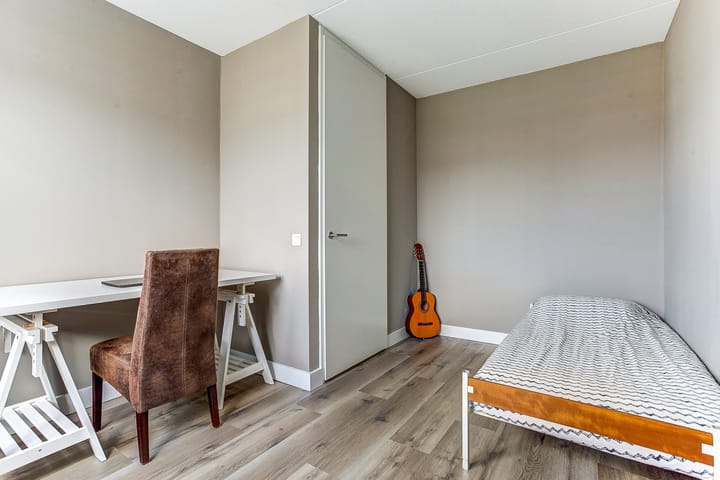 Foto 21 van Karel Appelstraat 58