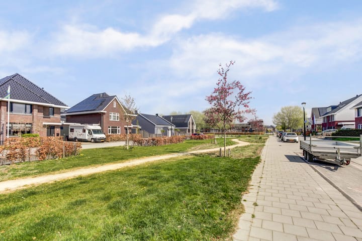 Foto 39 van Karel Appelstraat 58