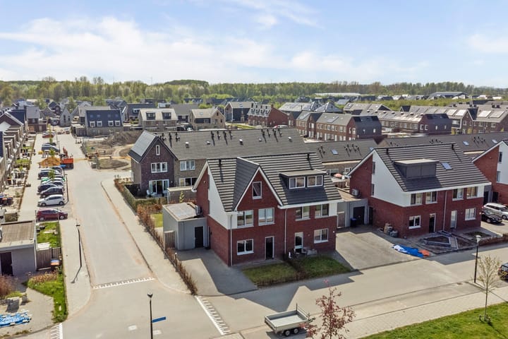 Foto 40 van Karel Appelstraat 58