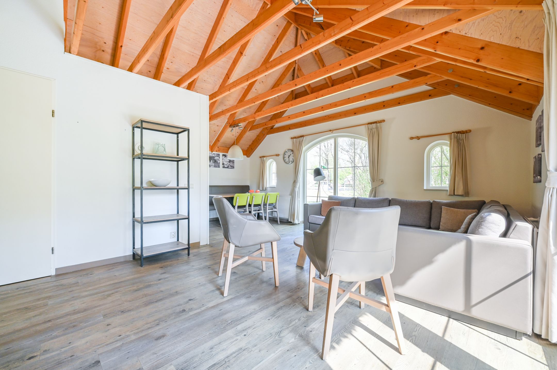 Photo 6 of Landuwerweg 17-402