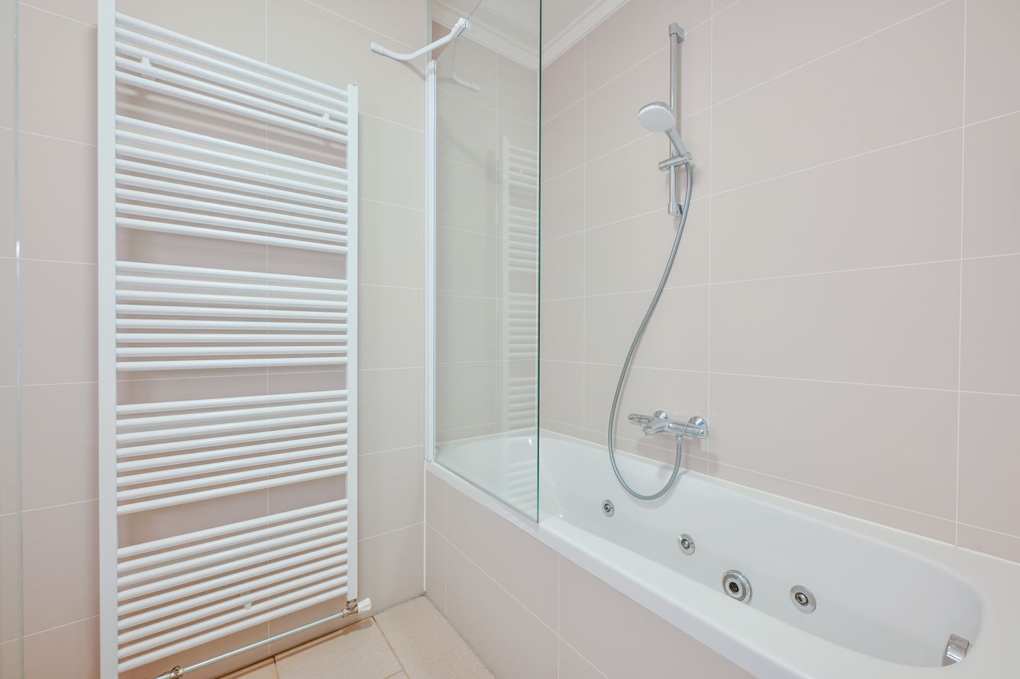 Photo 19 of Landuwerweg 17-402