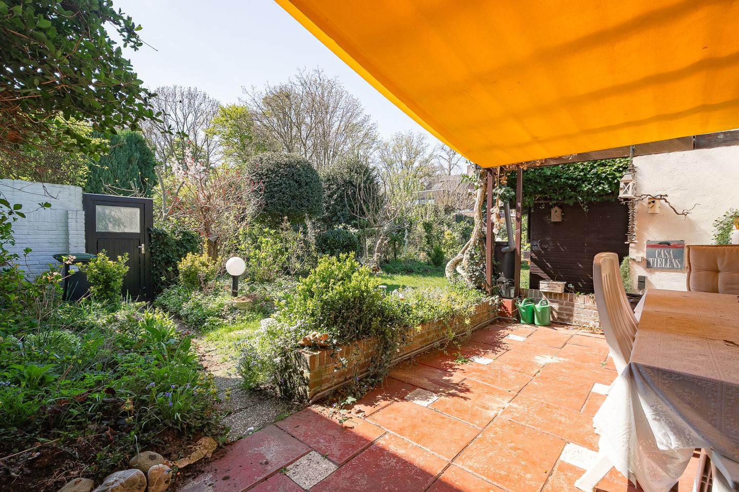 Foto 20 van Rijksweg Zuid 211