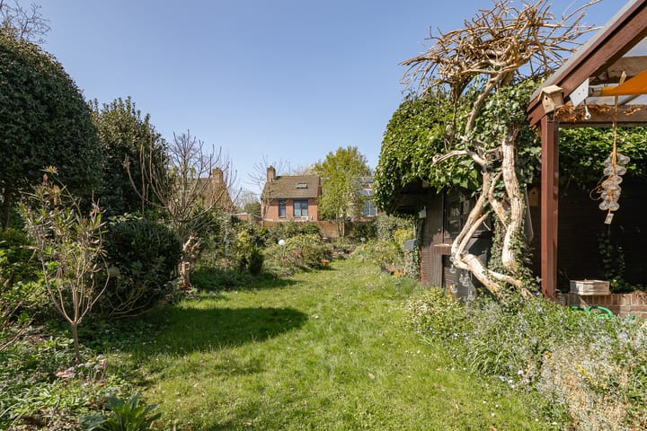 Foto 21 van Rijksweg Zuid 211