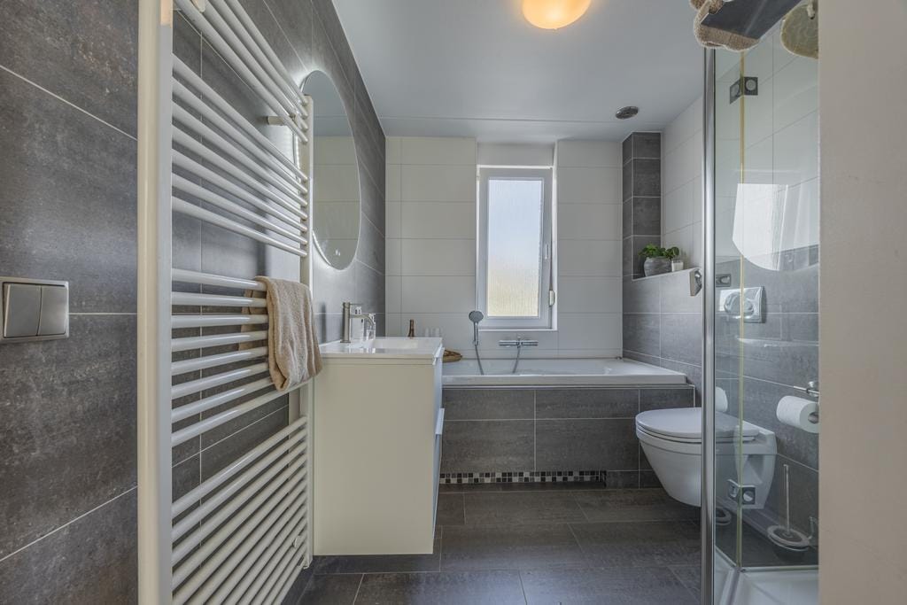 Foto 3 van Duiker 40