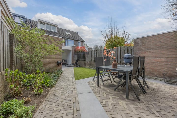 Foto 4 van Duiker 40