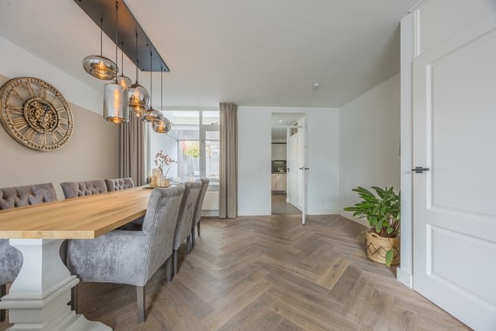 Foto 11 van Duiker 40