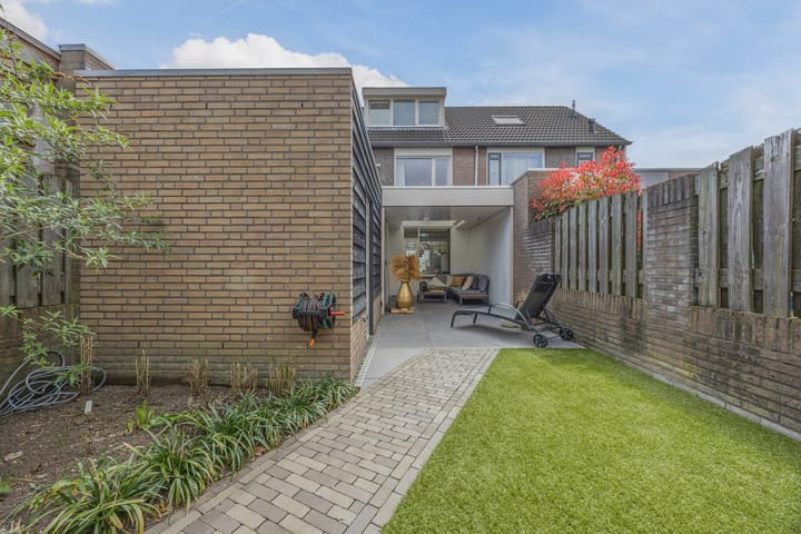 Foto 41 van Duiker 40