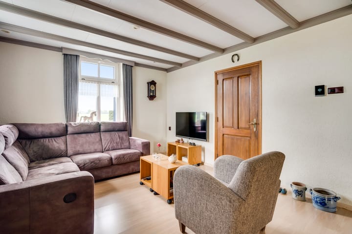 Photo 8 of Veldstraat 1