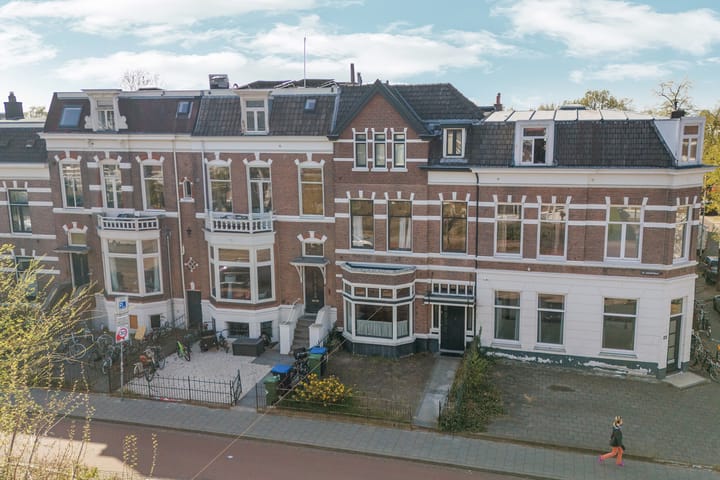 St. Annastraat 108